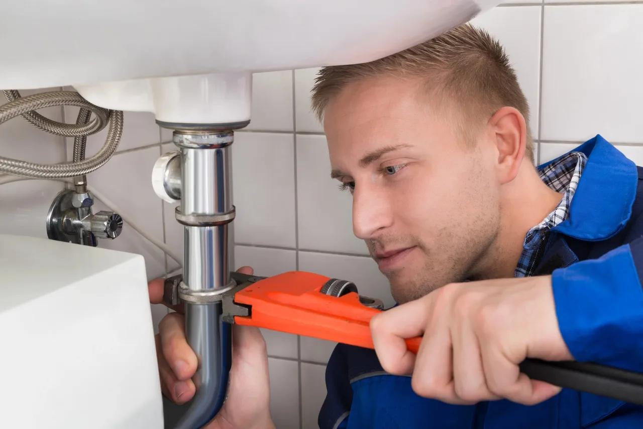 Recherche de fuite d'eau sur canalisation au Pecq (78230)